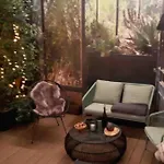 Olive Garden Stylish Studio With Cozy Terrace
