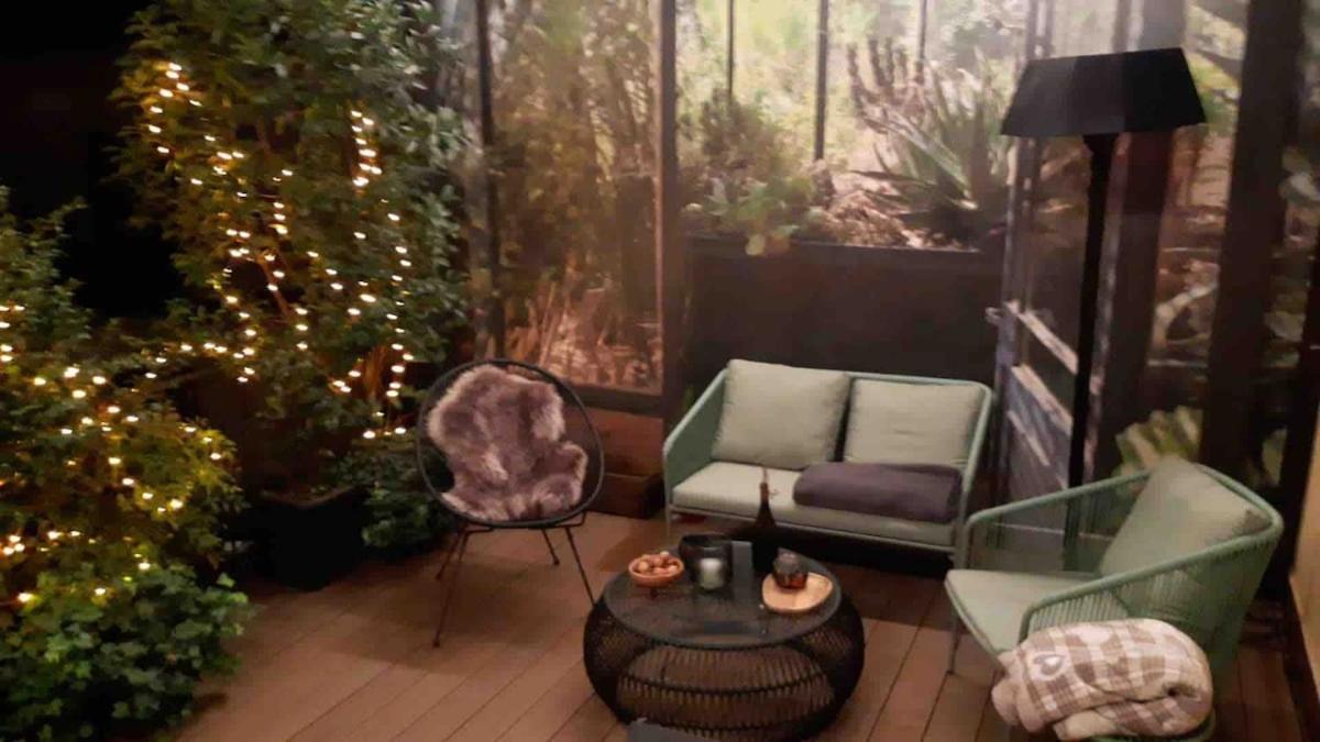 Olive Garden Stylish With Cozy Terrace